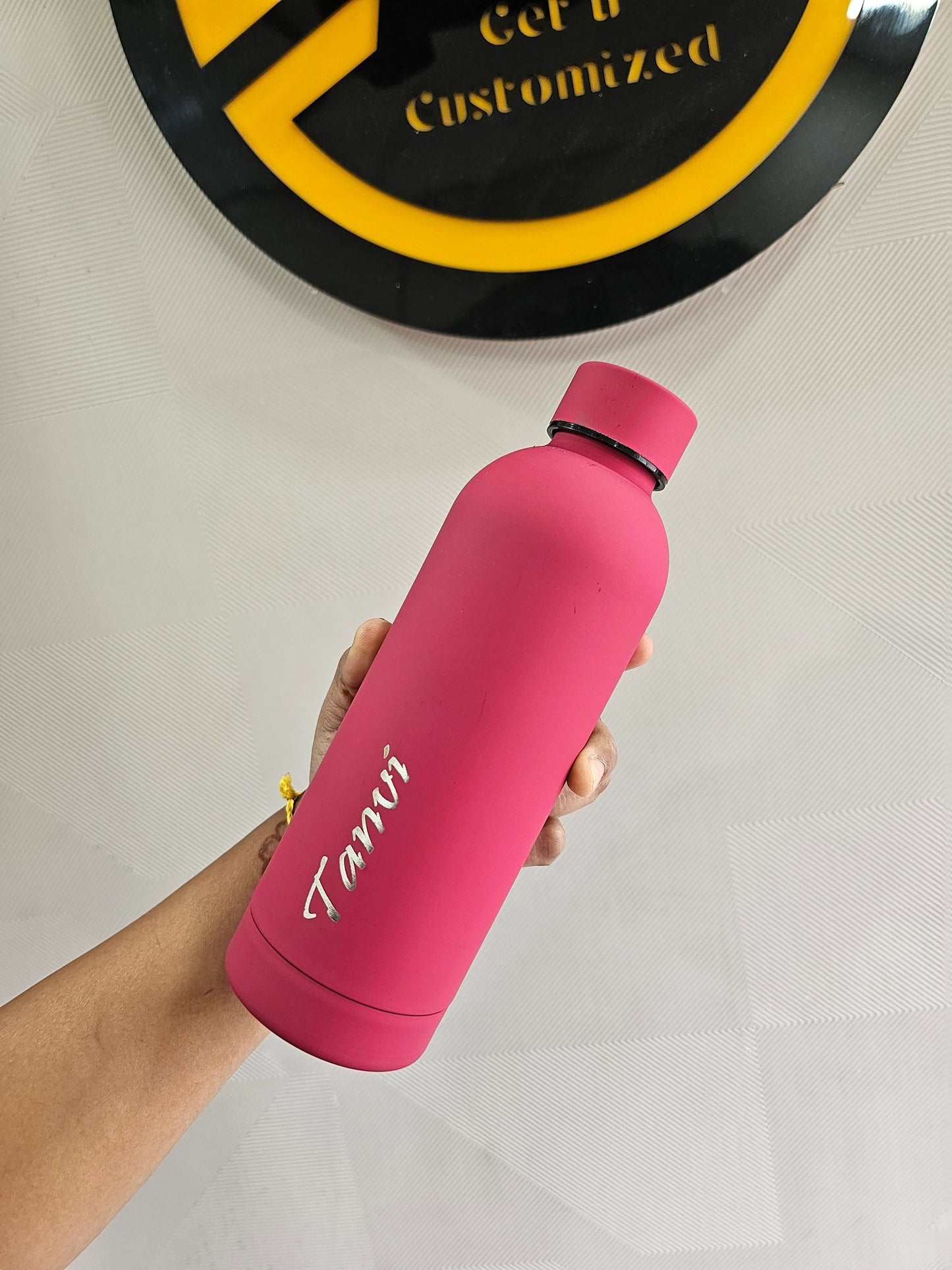 Personalized Double-Insulated Stainless Steel Water Bottle – Leakproof, BPA-Free, All-Day Hot & Cold!