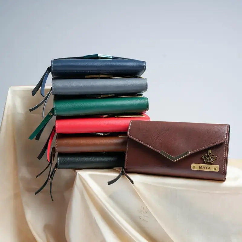 Elegant Customised 3 Fold Clutch: Personalized Luxury for Women