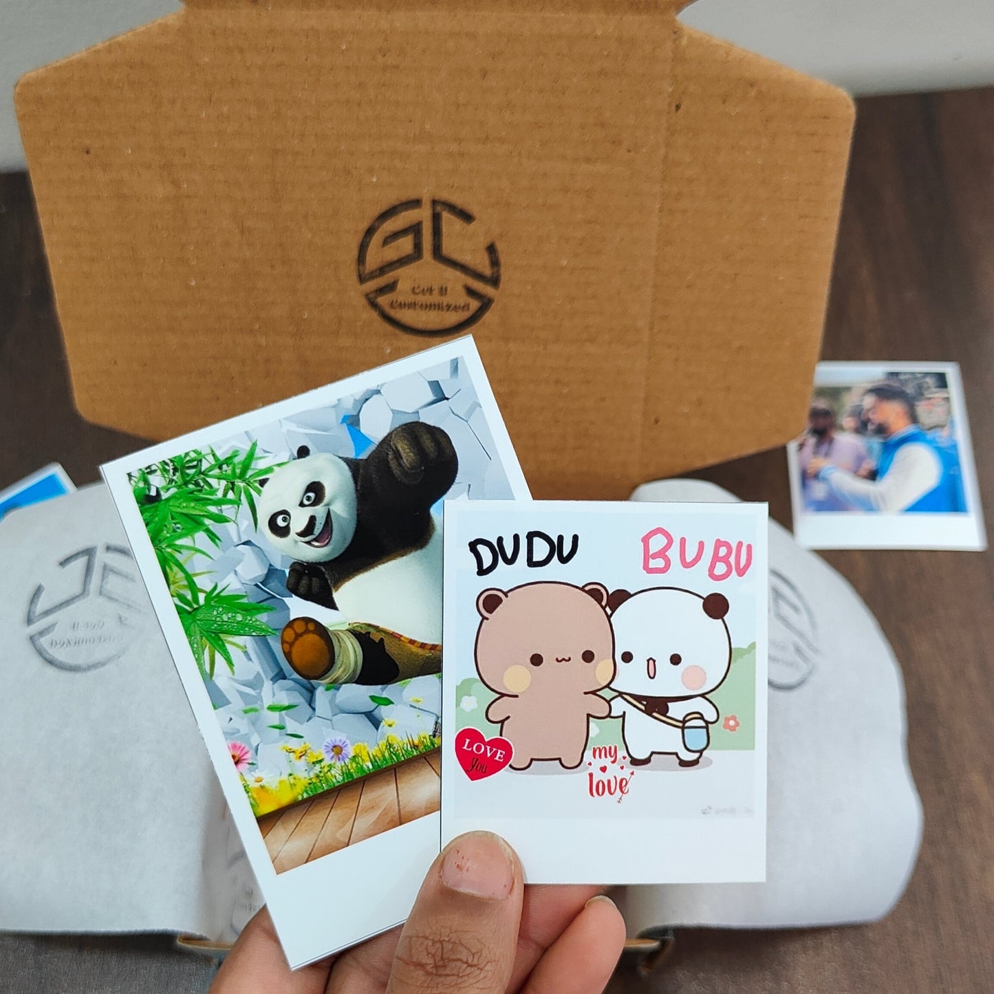 Buy 15 Mini Polaroids & Get 3 Mini FREE !